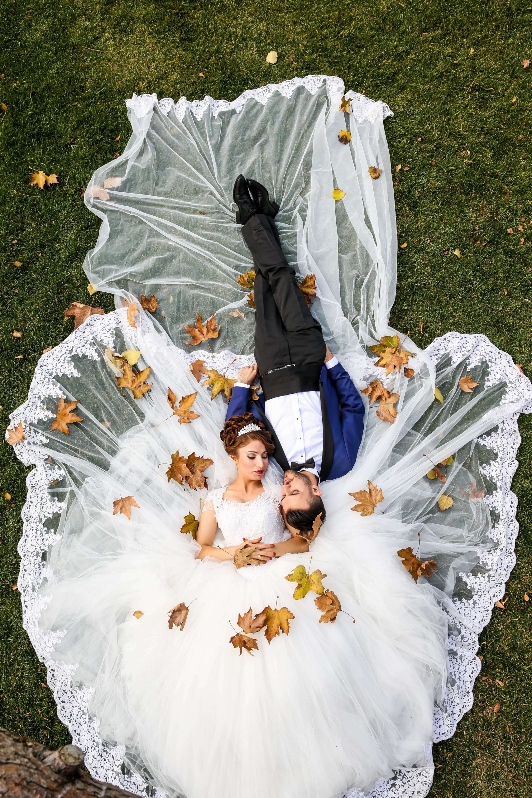 25 Ways to Cut Wedding Costs by Having a Smaller Event pexels pixabay 265722 scaled